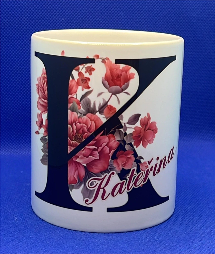 Hrnek - písmeno a jméno