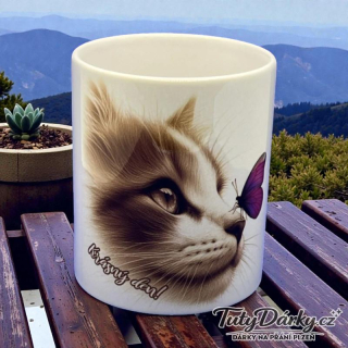 Hrnek - Kočička a motýl