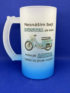 Modrá sklenice na pivo - Nesnáším bejt hustej, ale mám motocykl Jawa